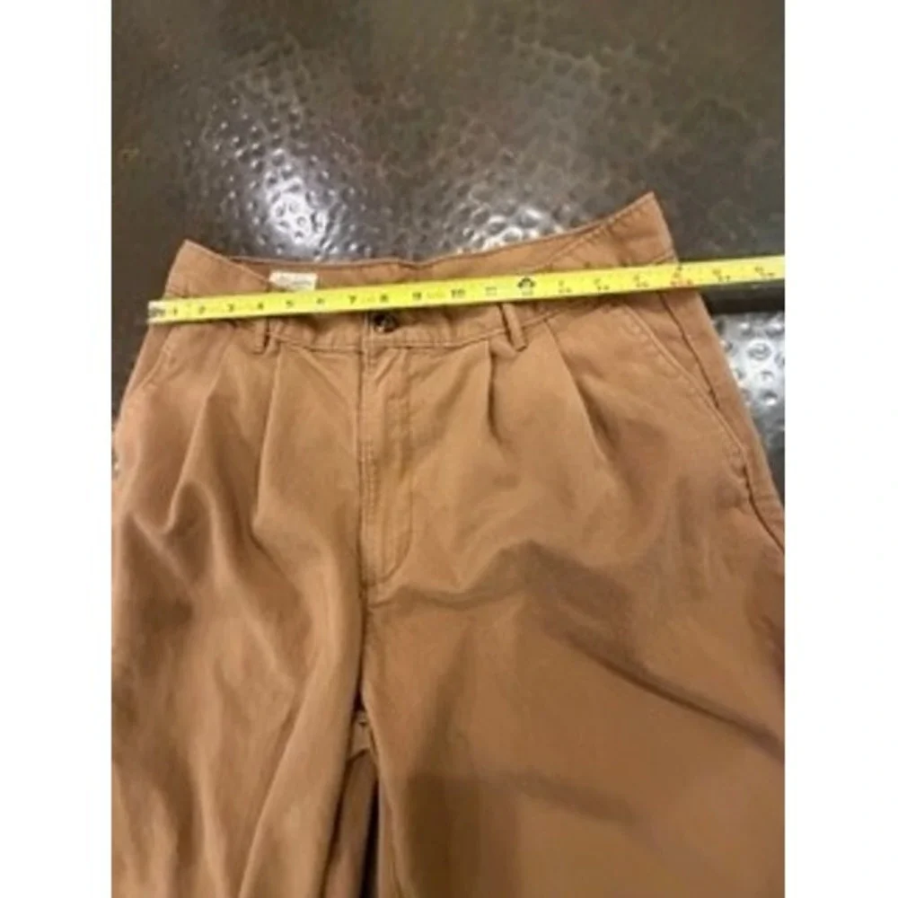 Levis Premium Mens Pleated Chino Pants Brown Size 30 Classic Fit A4692-0000
